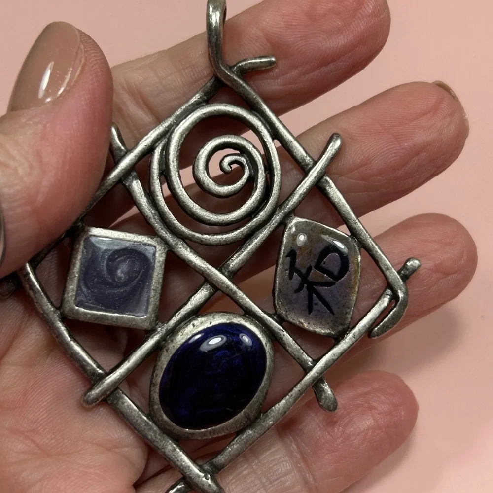 Chicos Vintage Abstract Silver and Blue Pendant